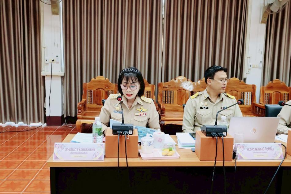 การประชุมสภาเทศบาลตำบลสีแก้ว สมัยสามัญ สมัยที่ 4 ครั้งที่ 1 