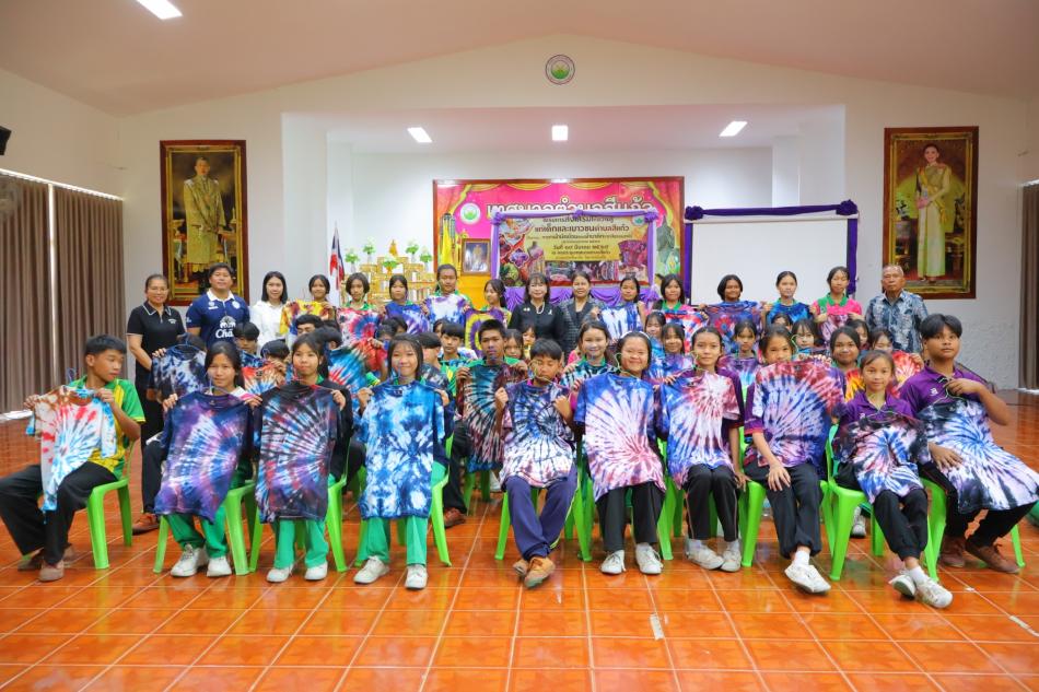 โครงการส่งเสริมให้ความรู้เด็กและเยาวชนตำบลสีแก้ว