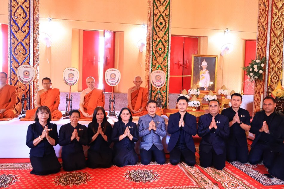 ร่วมพิธีบำเพ็ญกุศลสวดพระพุทธมนต์ เพื่ออุทิศถวายพระกุศลแด่สมเด็จพระเจ้าลูกเธอ เจ้าฟ้าพัชรกิติยาภา นเรนทิราเทพยวดี กรมหลวงราชสาริณีสิริพัชร มหาวัชรราชธิดา  ณ.พระอุโบสถวัดบึงพระลานชัย วัดบึงพระลานชัย (พระอารามหลวง) 